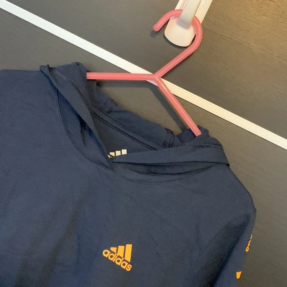 Adidas Boys Long Sleeve Hooded Tee-Shirt - Picture 2 of 9